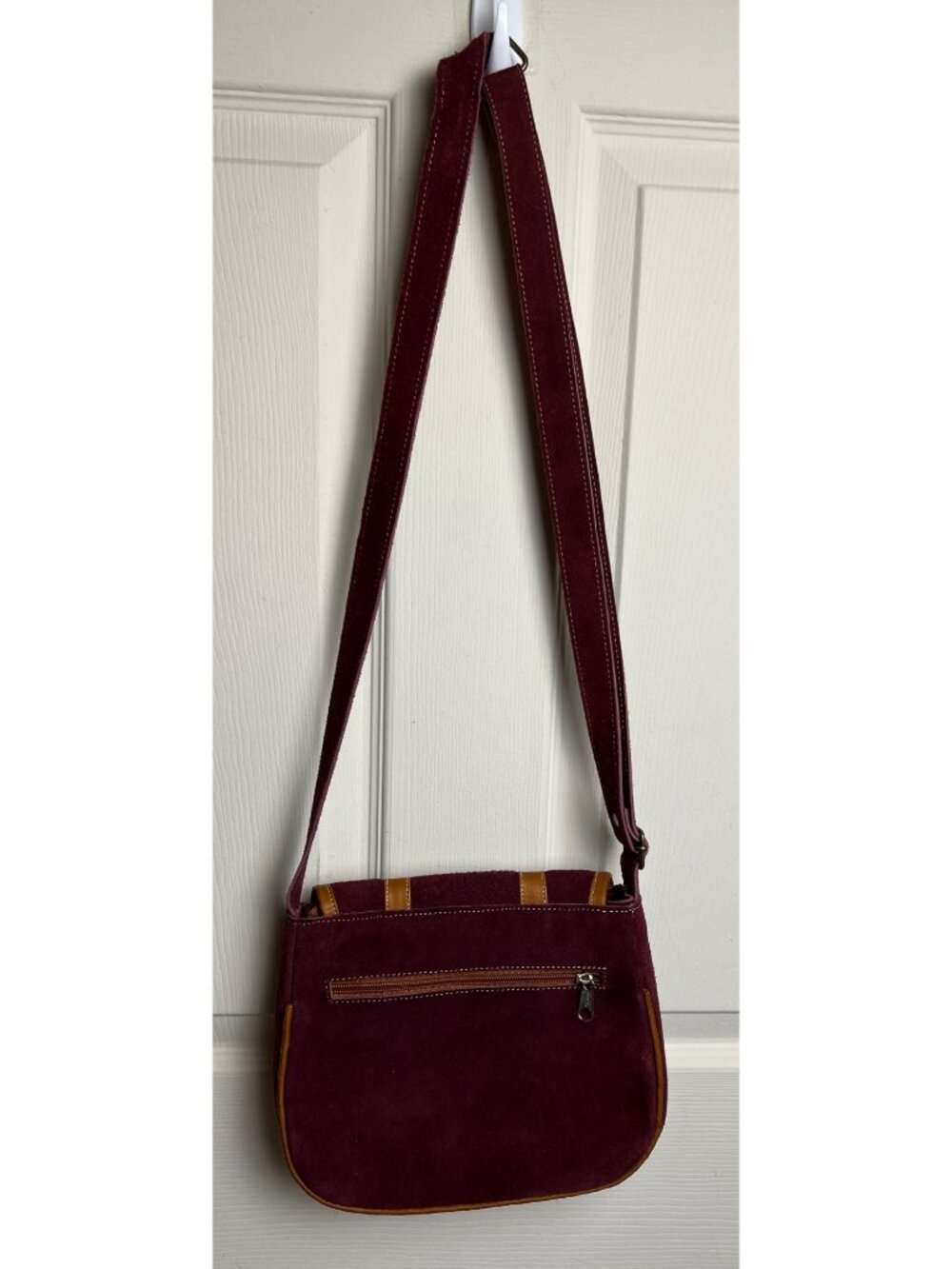 Lema Aparina Embroidered Suede Purse - Picture 3 of 13